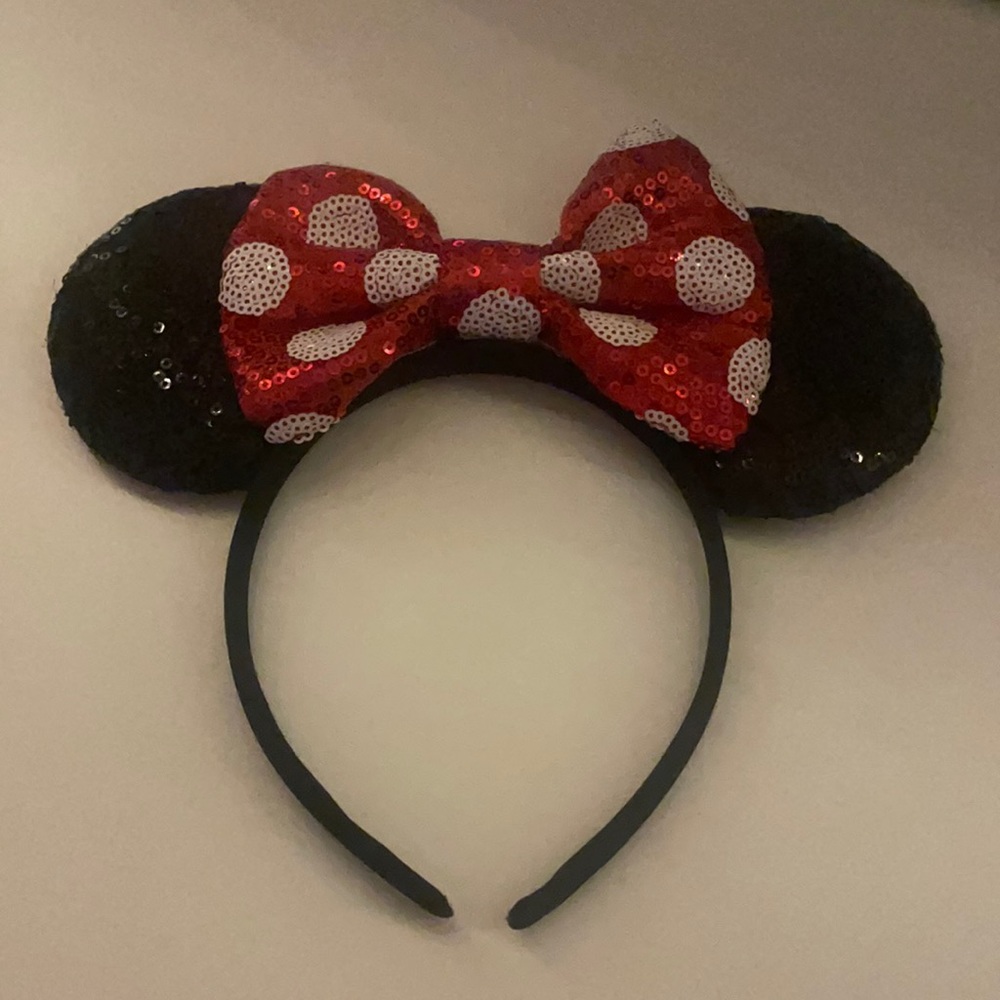 Minnie Mouse Ears